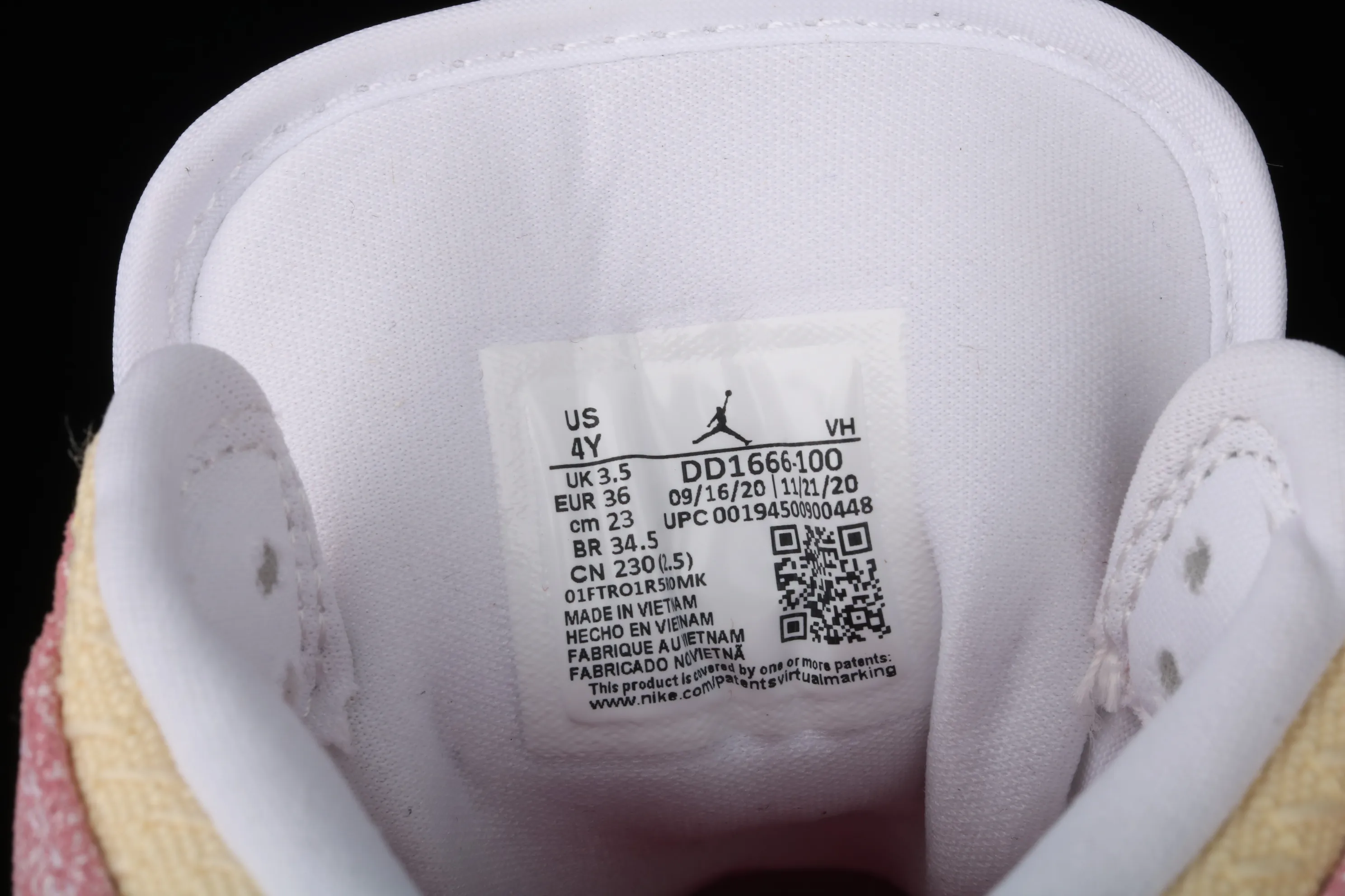 All categories Air Jordan Jordan series basketball shoes Air Jordan 1 Mid G version pure original Air Jordan 1 Mid GS AJ1 Joe 1 Ice Cream Zhongbang basketball shoes DD1666-100